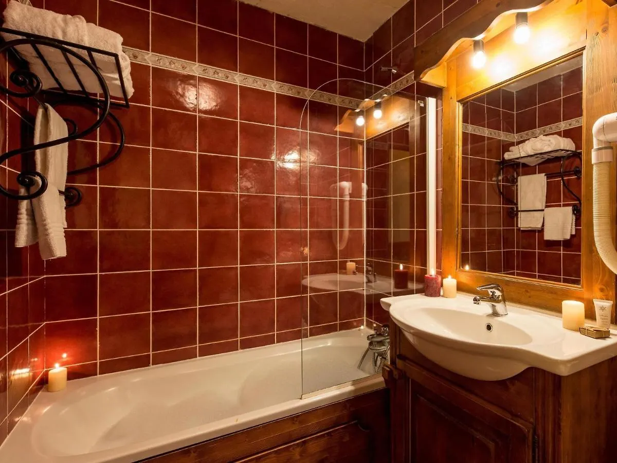 Apartment With Fireplace And Wi-Fi In Arc 2000 Les Arcs